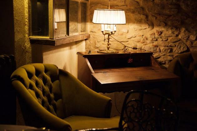 Castello Di Albereto Hotel Trarivi ภายนอก รูปภาพ